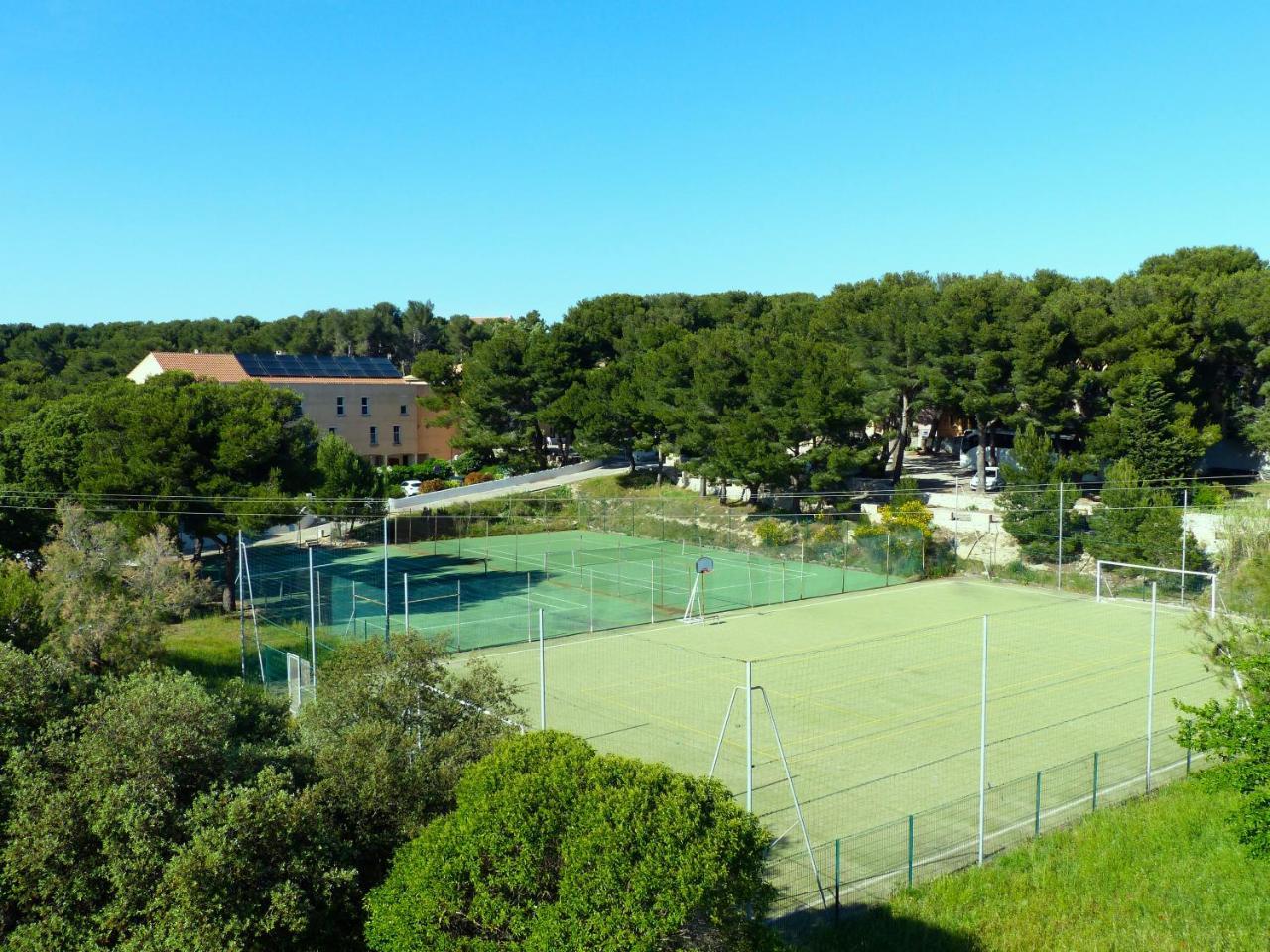 Appartements Des Joncas Martigues Exterior photo