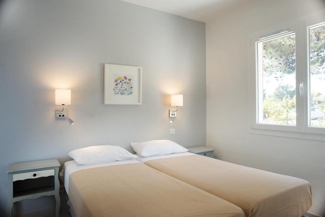 Appartements Des Joncas Martigues Exterior photo