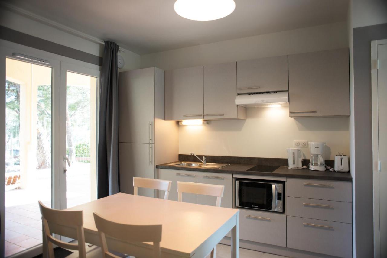 Appartements Des Joncas Martigues Exterior photo