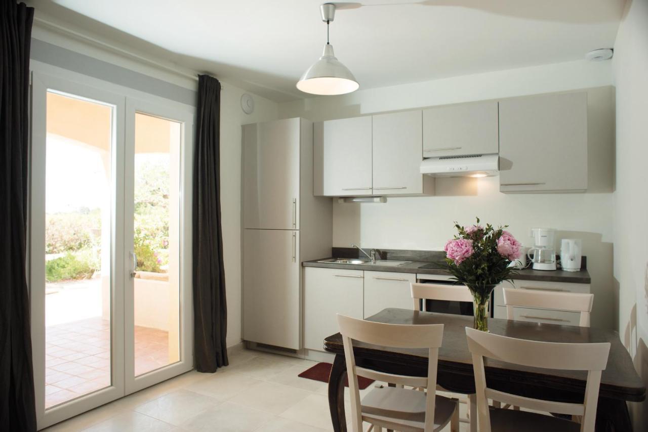 Appartements Des Joncas Martigues Exterior photo