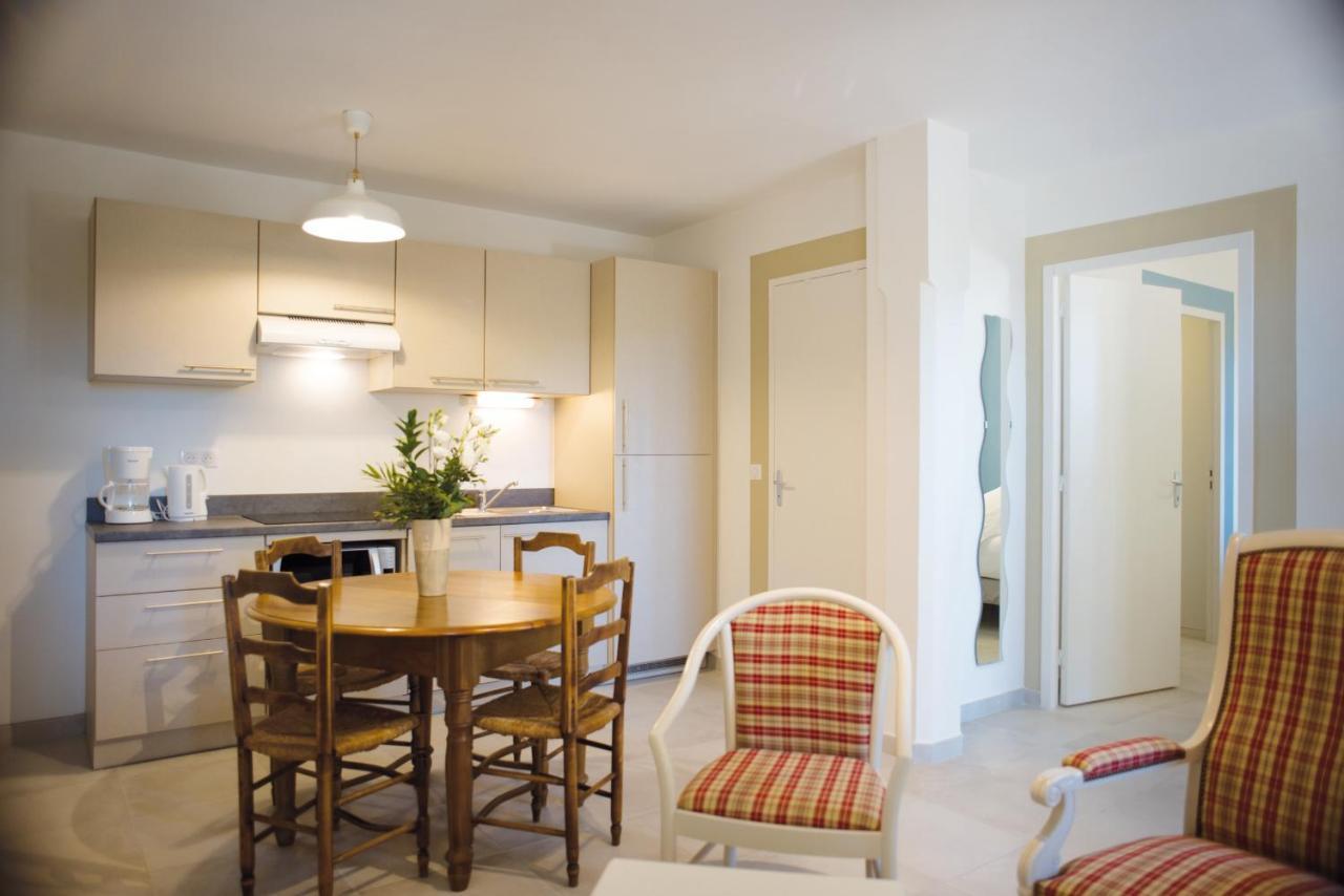 Appartements Des Joncas Martigues Exterior photo