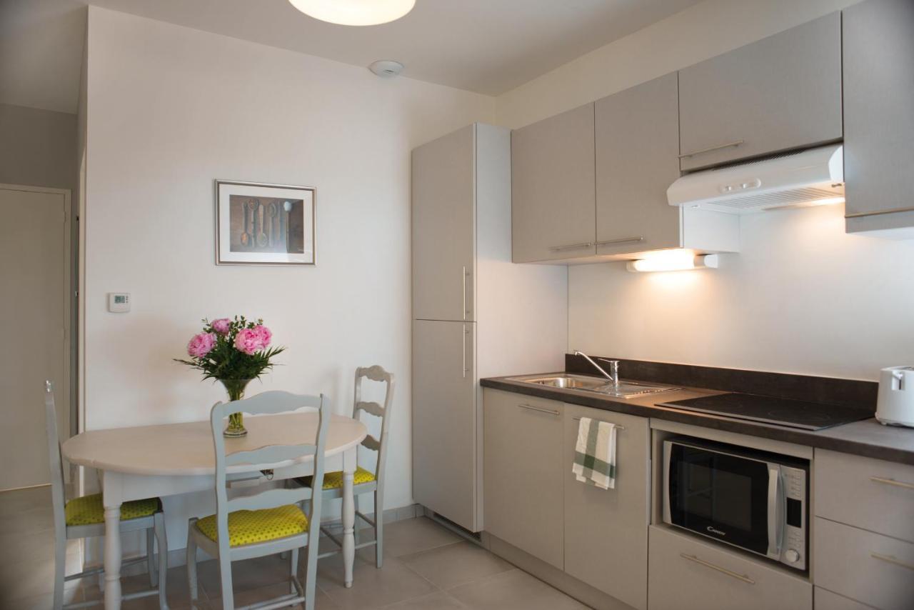 Appartements Des Joncas Martigues Exterior photo